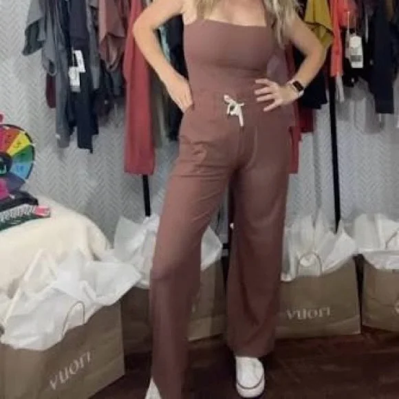 Vuori Pose Jumpsuit Hazelnut - Picture 5 of 9